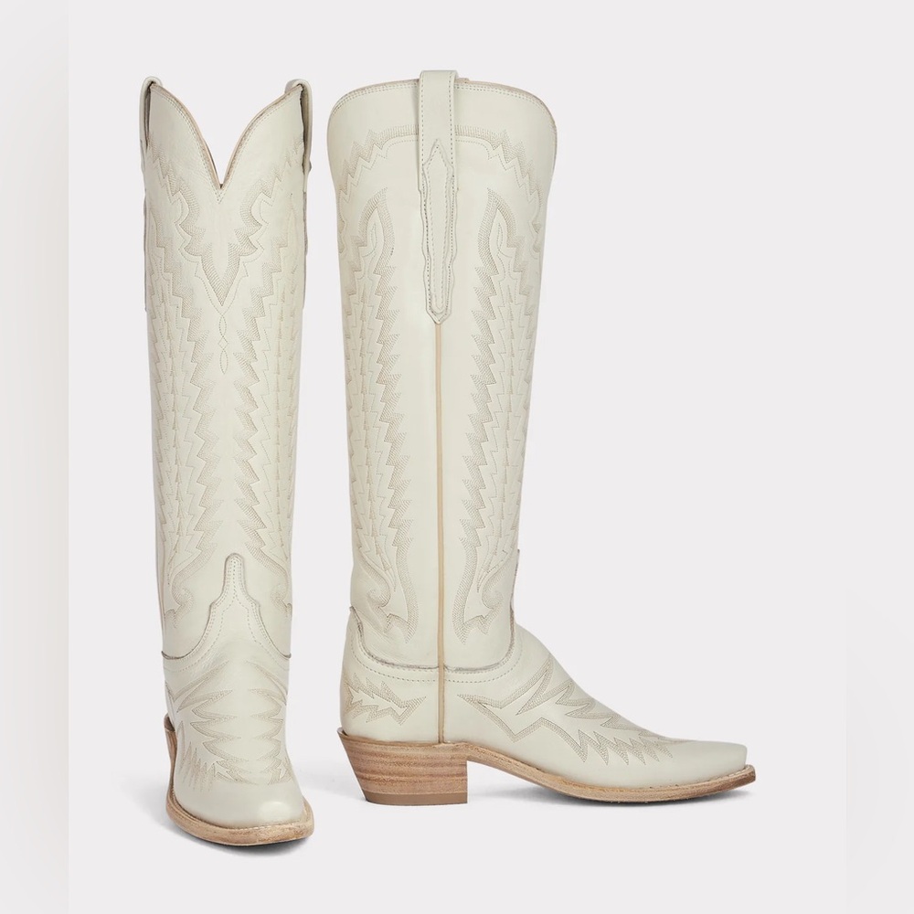 NIB LUCCHESE PRISCILLA BOOTS